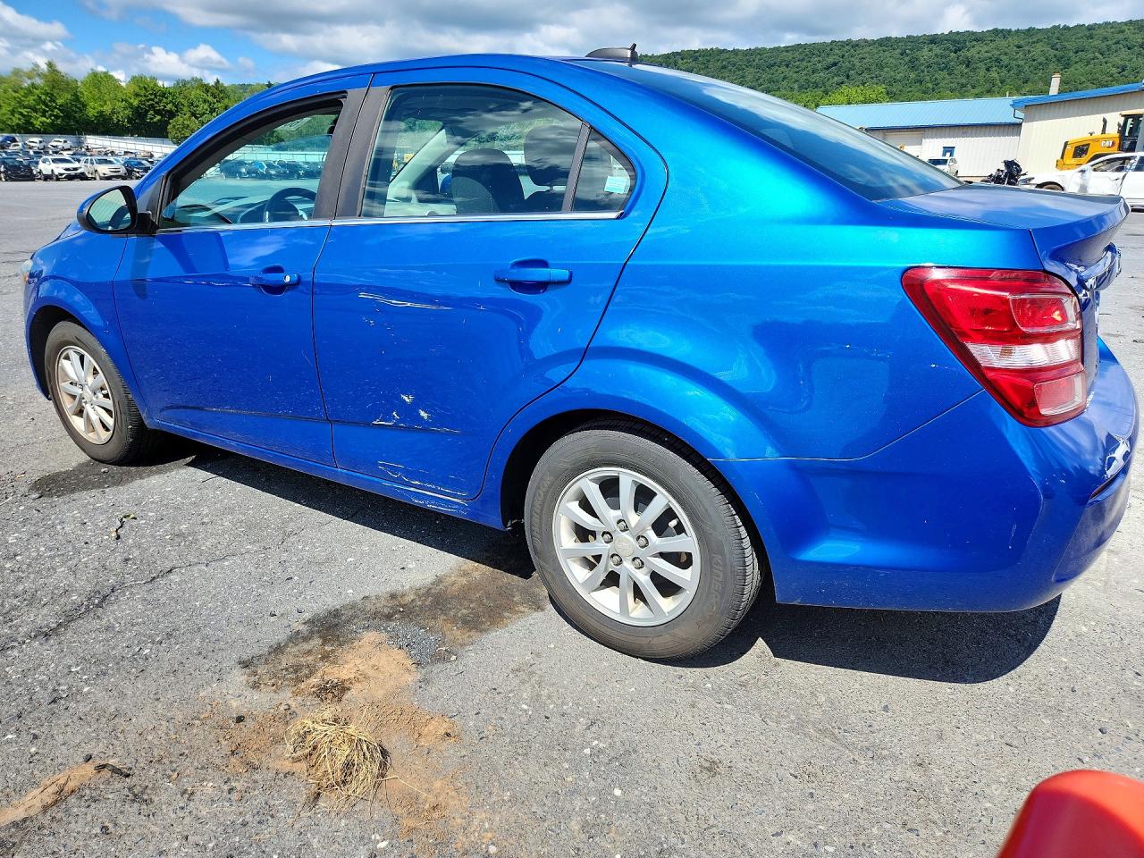 2017 CHEVROLET SONIC LT — снимка 2