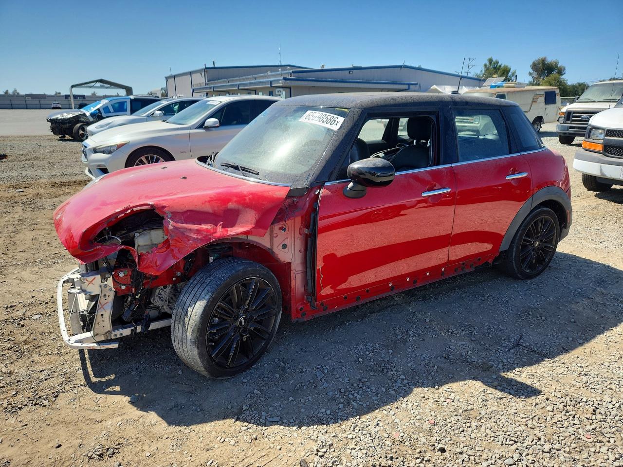 2022 MINI COOPER