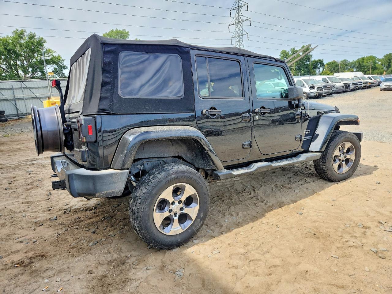 2016 JEEP WRANGLER UNLIMITED SAHARA — снимка 3