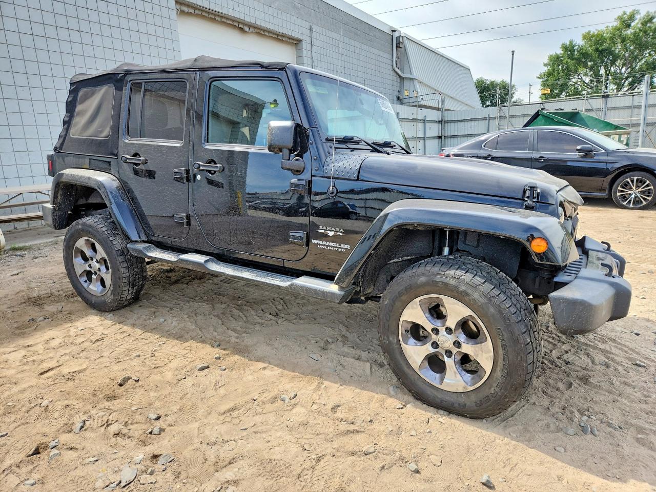 2016 JEEP WRANGLER UNLIMITED SAHARA — снимка 4
