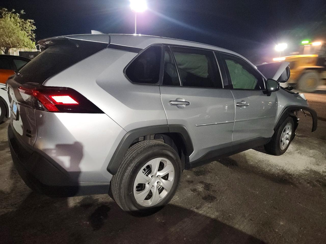 2024 TOYOTA RAV4 LE — снимка 3