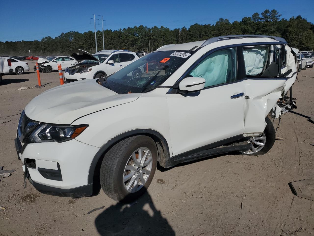 2019 NISSAN ROGUE S