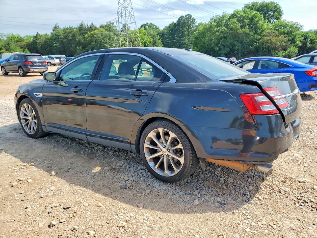 2015 FORD TAURUS LIMITED — снимка 2