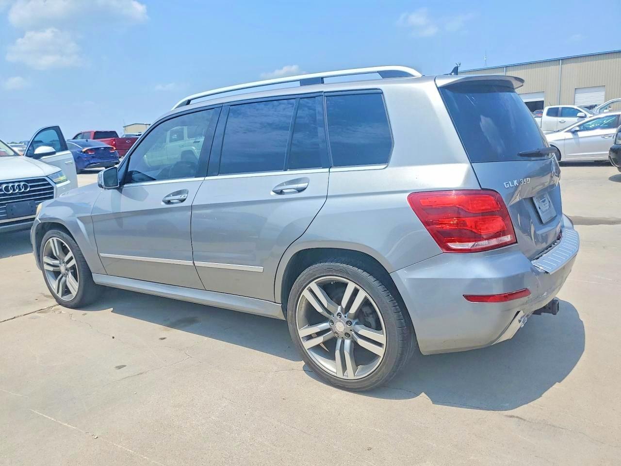 2015 MERCEDES-BENZ GLK 350 — снимка 2