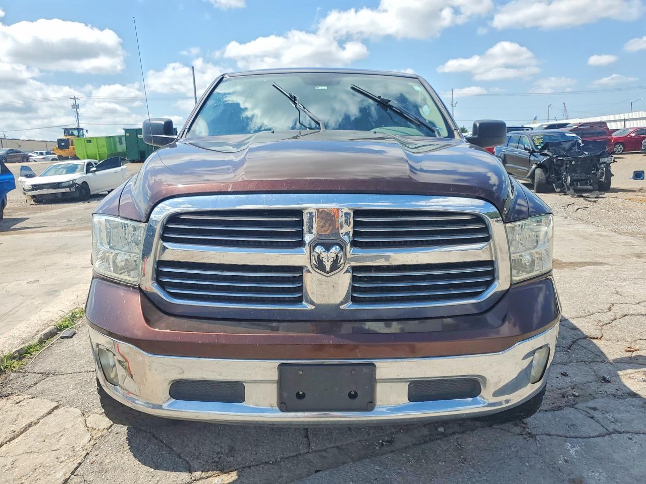2015 RAM 1500 SLT — снимка 5