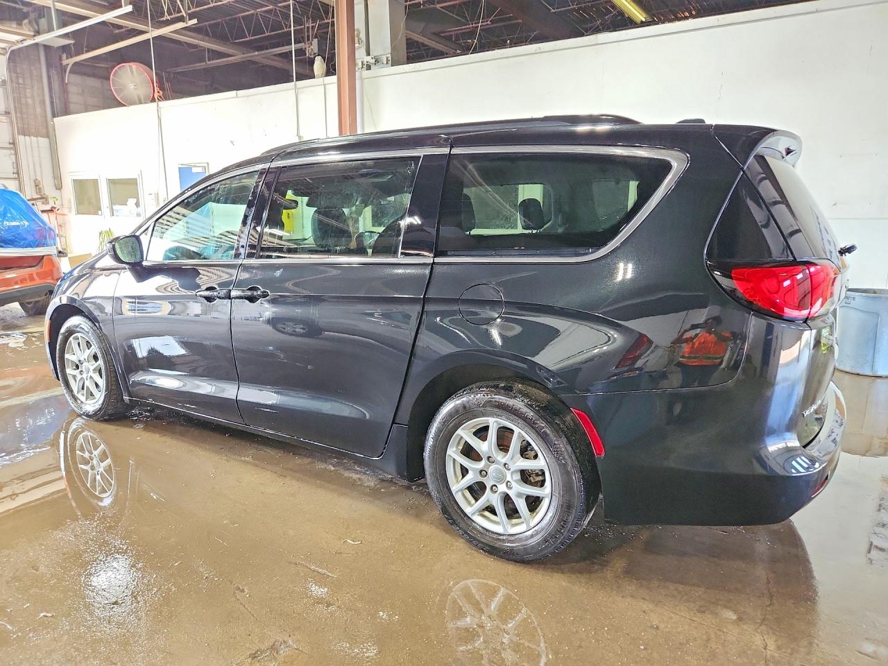 2020 CHRYSLER VOYAGER LXI — снимка 2