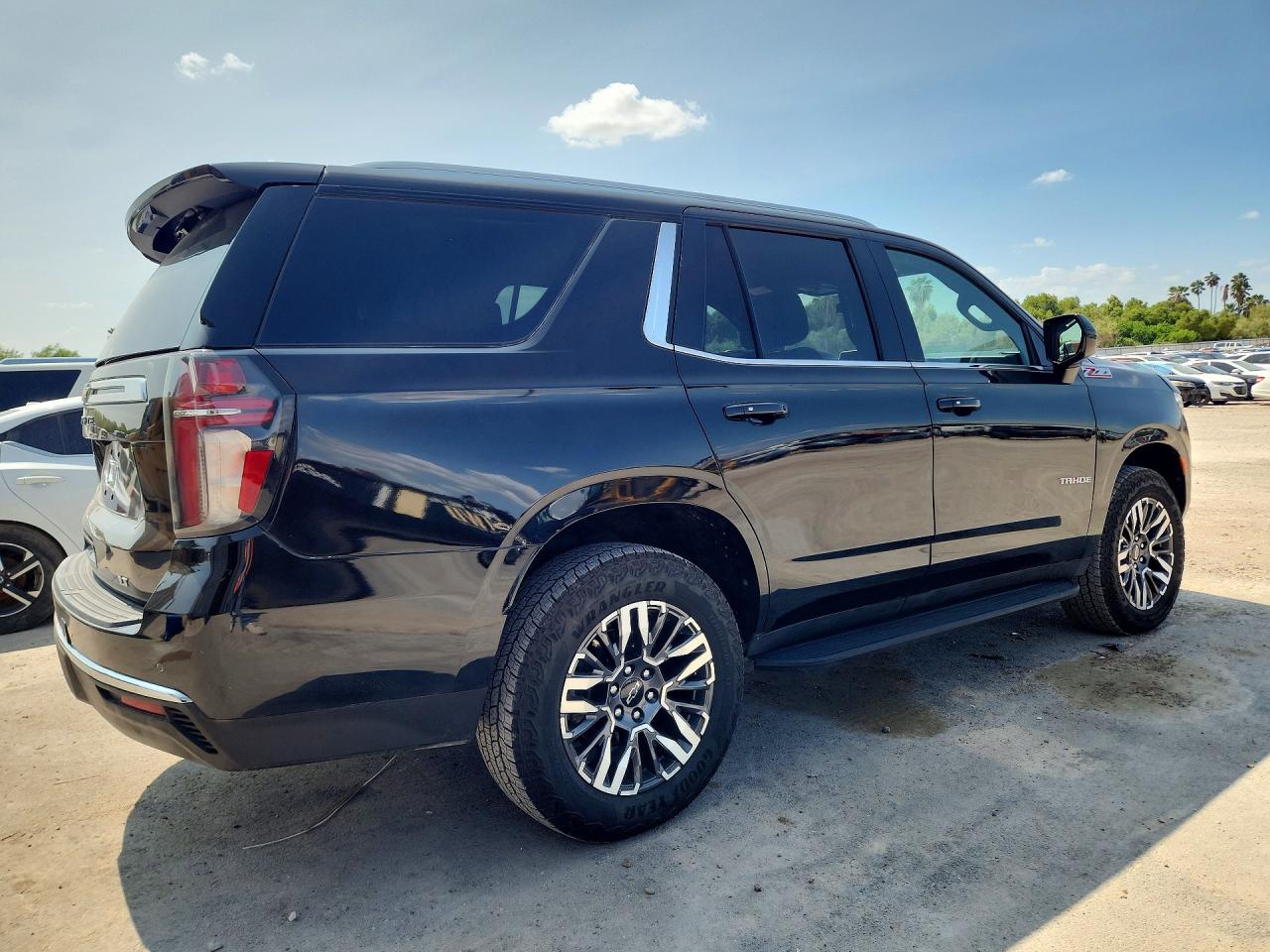 2021 CHEVROLET TAHOE C1500 LT — снимка 3