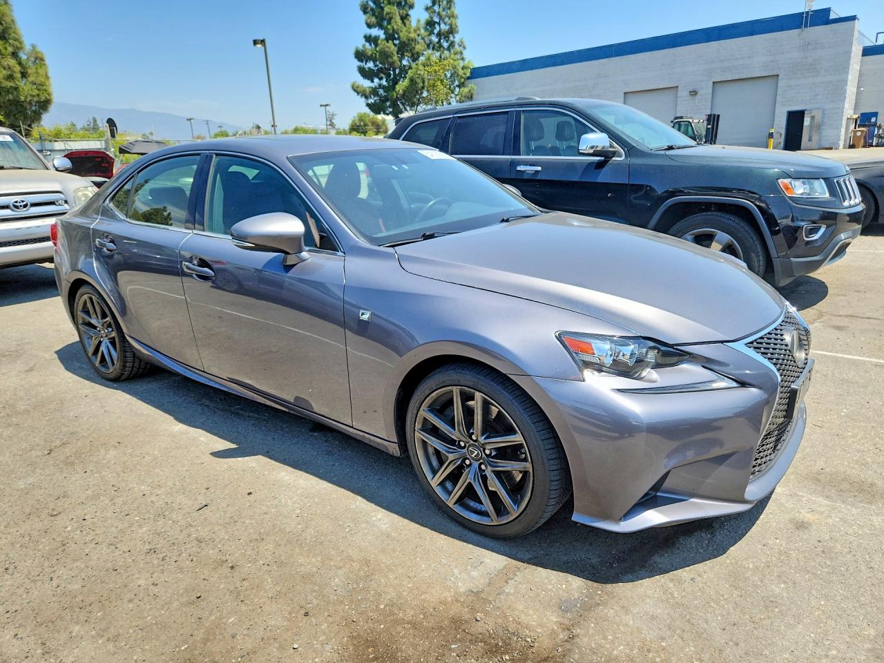 2016 LEXUS IS 200T — снимка 4