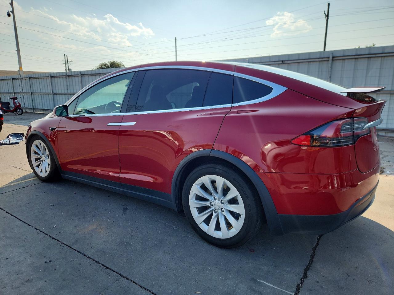 2019 TESLA MODEL X — снимка 2
