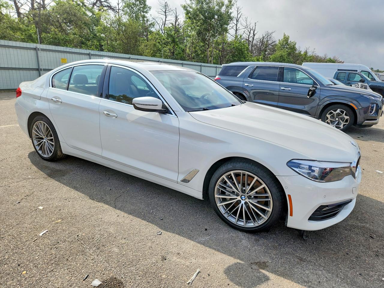 2017 BMW 530 XI — снимка 4