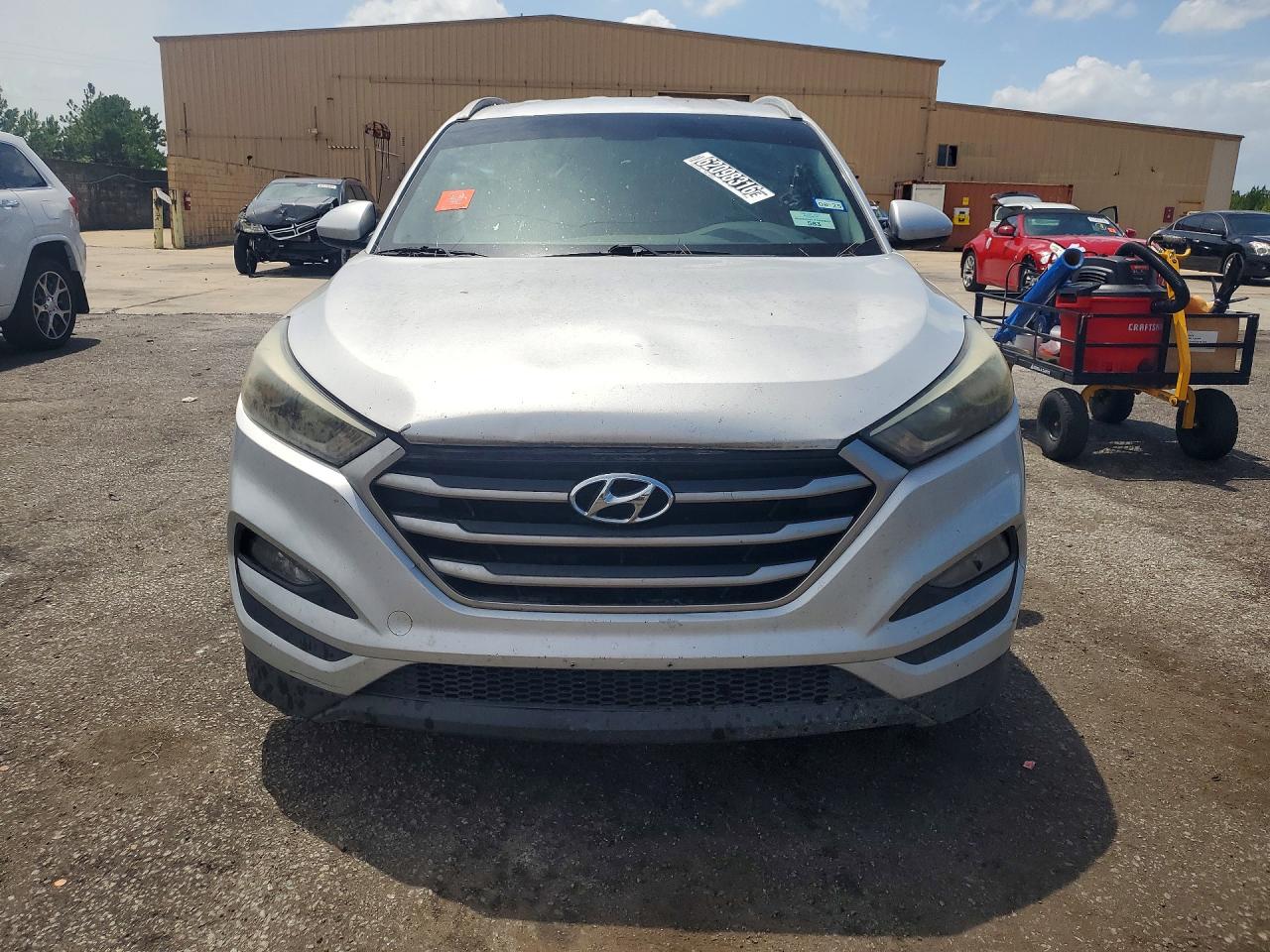 2017 HYUNDAI TUCSON SE — снимка 5