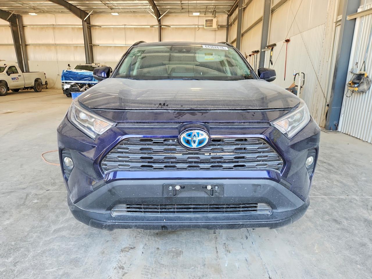 2021 TOYOTA RAV4 HYBRID XLE — снимка 5