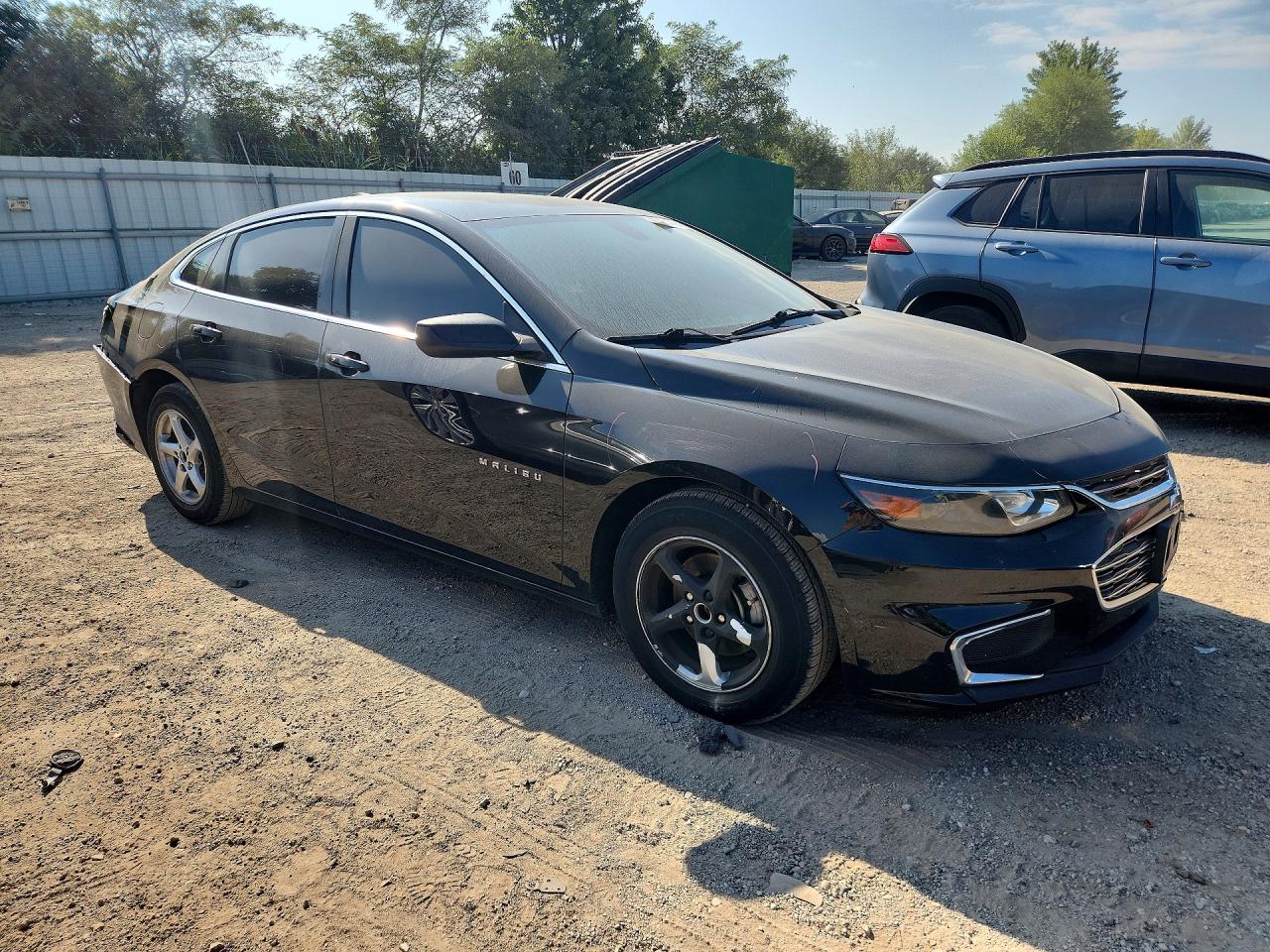 2017 CHEVROLET MALIBU LS — снимка 4