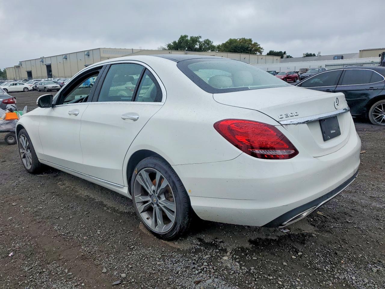2015 MERCEDES-BENZ C 300 4MATIC — снимка 2