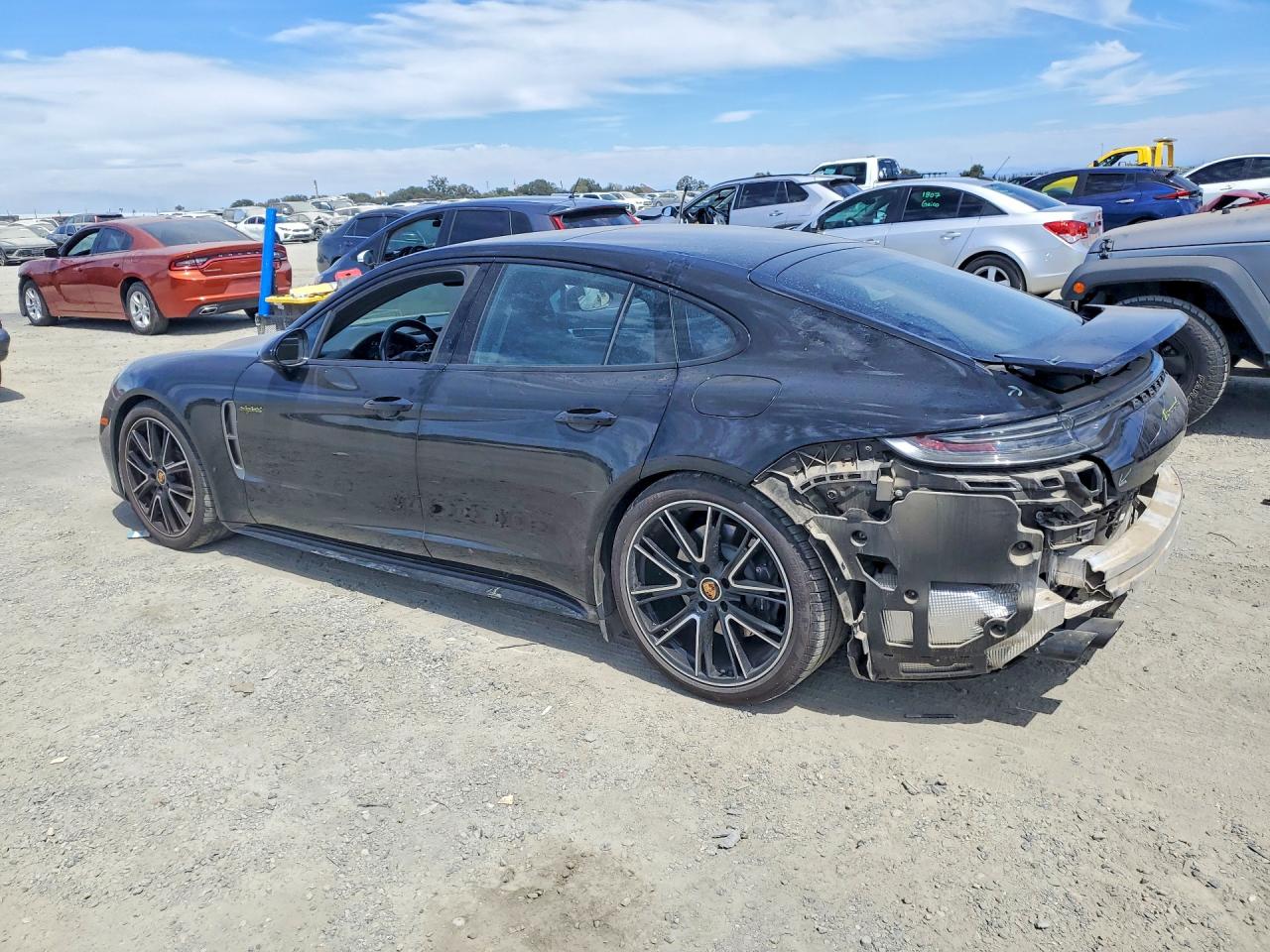 2022 PORSCHE PANAMERA 4 E-HYBRID — снимка 2