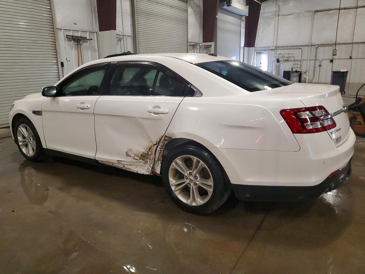 2015 FORD TAURUS SEL — снимка 2
