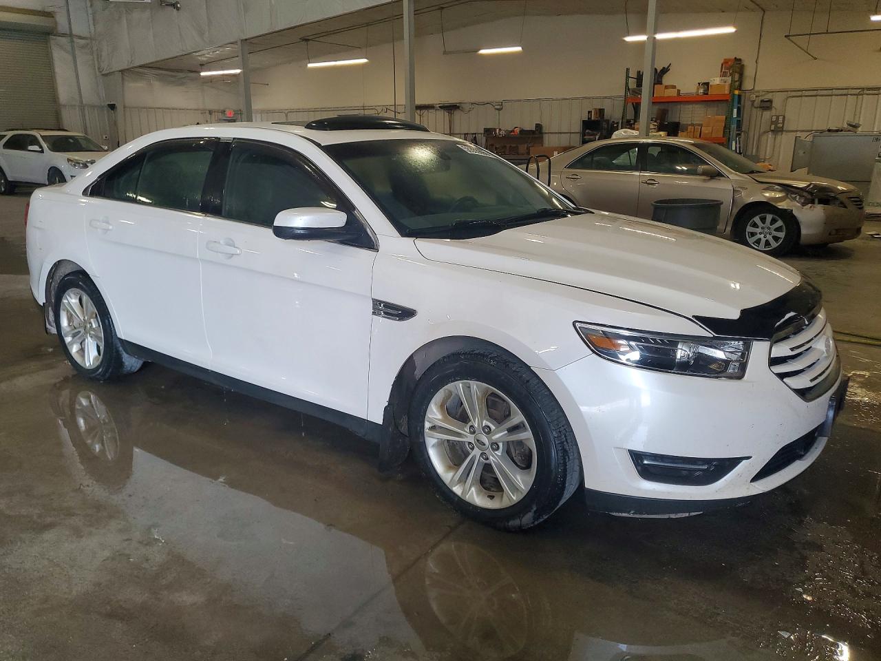 2015 FORD TAURUS SEL — снимка 4