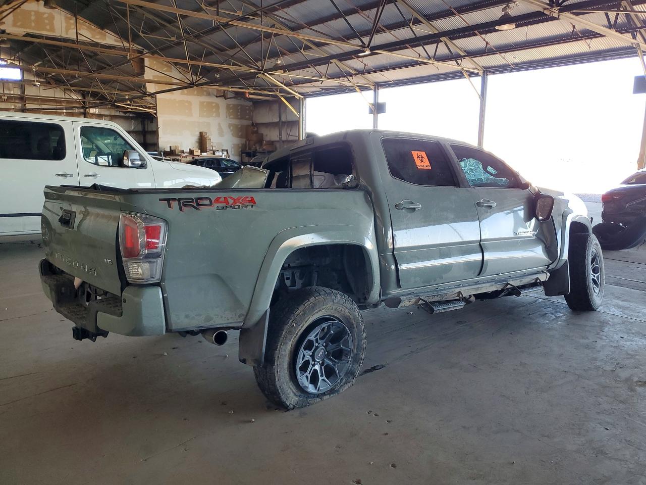 2023 TOYOTA TACOMA TRD SPORT — снимка 3