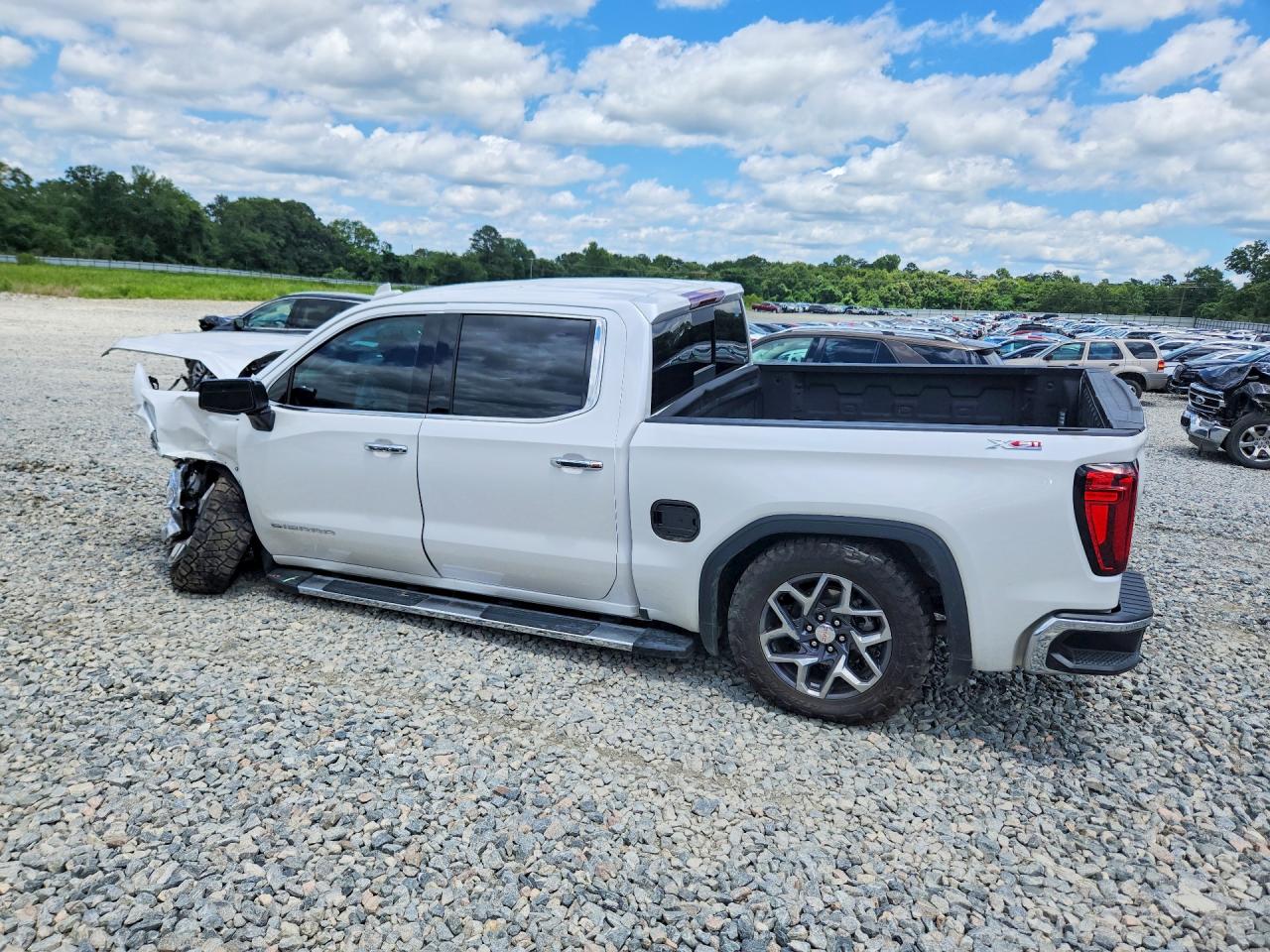 2025 GMC SIERRA K1500 SLT — снимка 2
