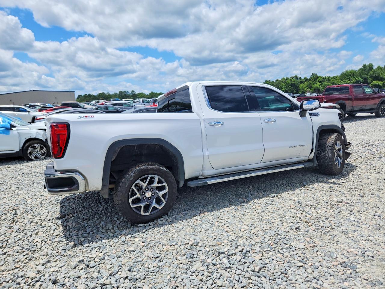 2025 GMC SIERRA K1500 SLT — снимка 3