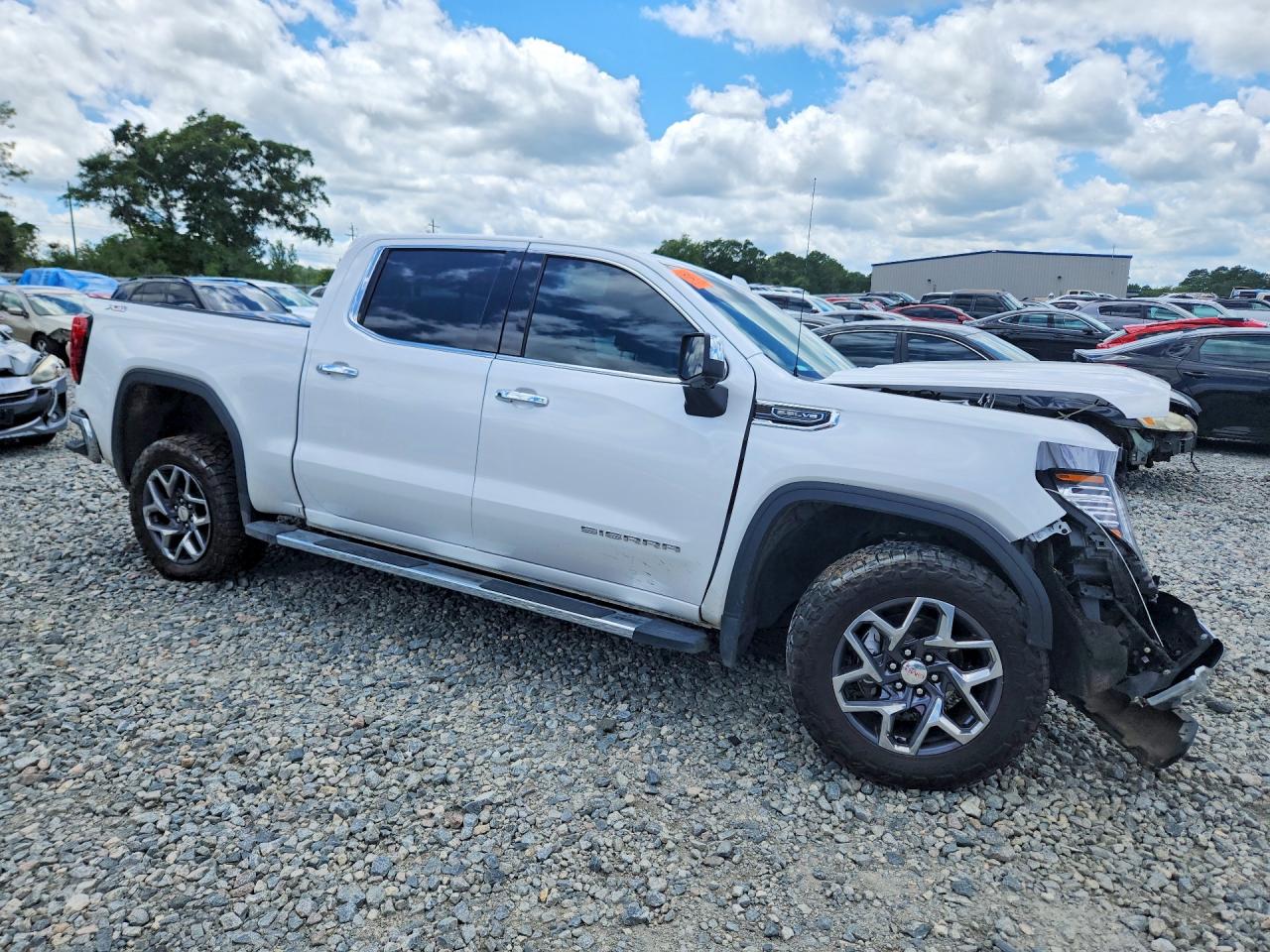 2025 GMC SIERRA K1500 SLT — снимка 4