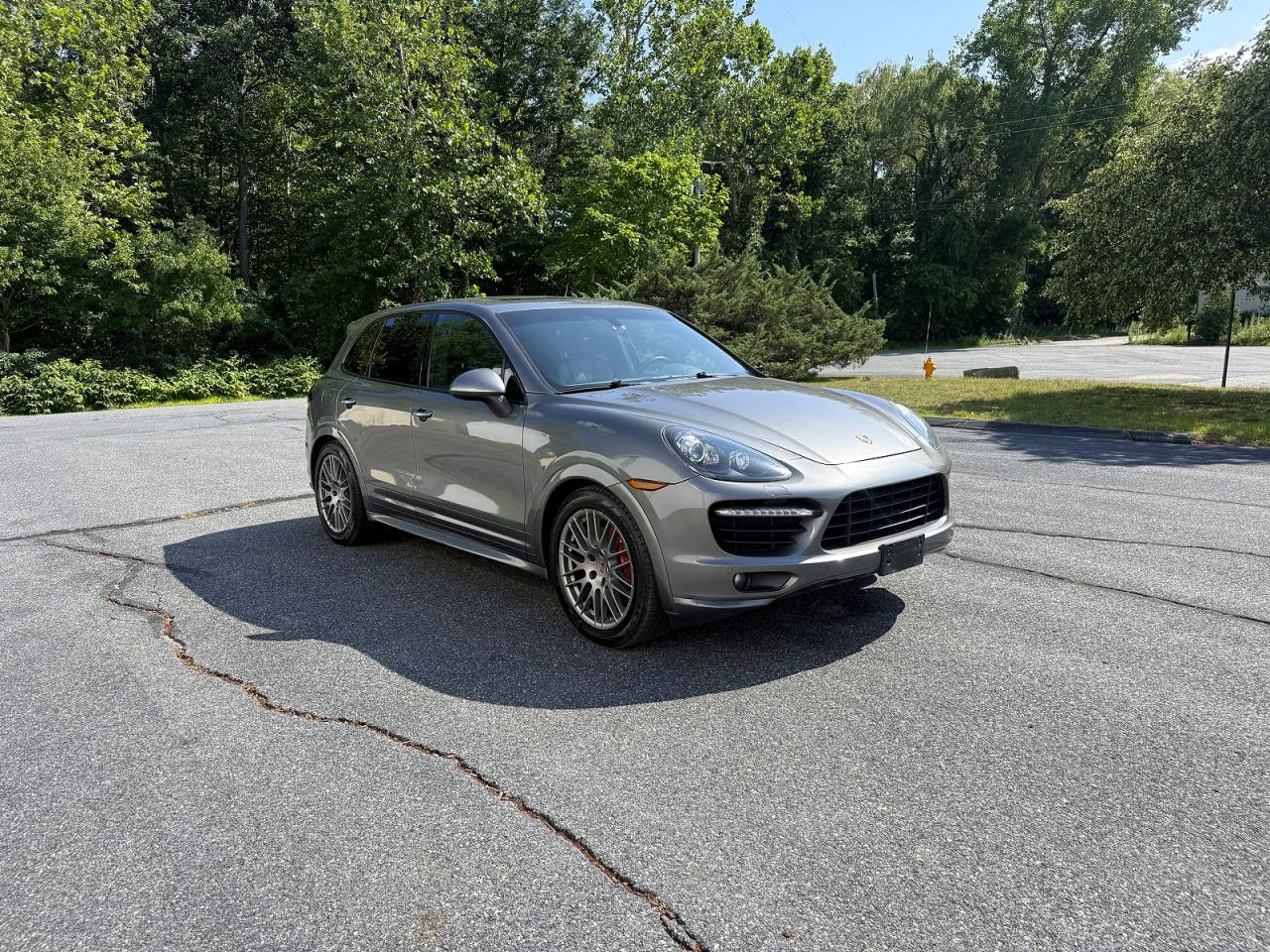 2013 PORSCHE CAYENNE GTS