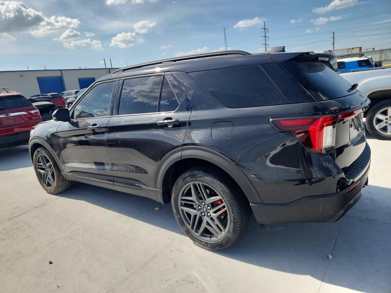 2025 FORD EXPLORER ST-LINE — снимка 2