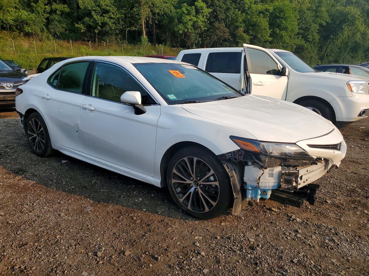 2024 TOYOTA CAMRY SE — снимка 4