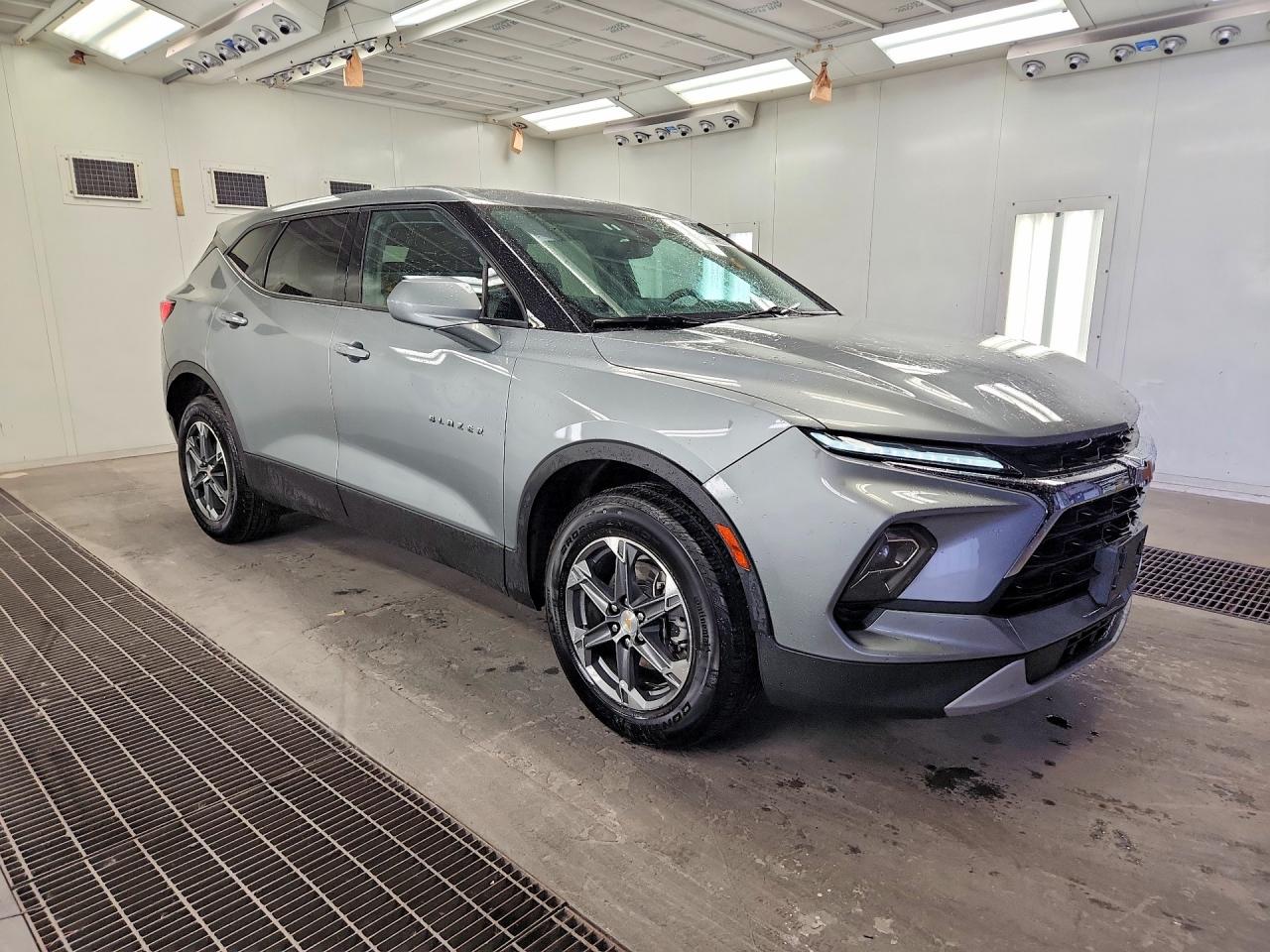 2025 CHEVROLET BLAZER 2LT — снимка 4