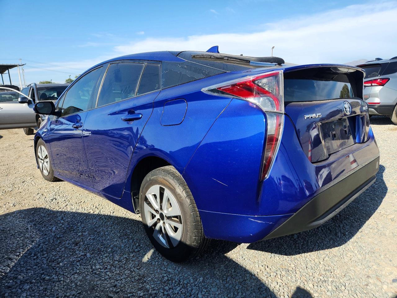 2016 TOYOTA PRIUS TWO — снимка 2