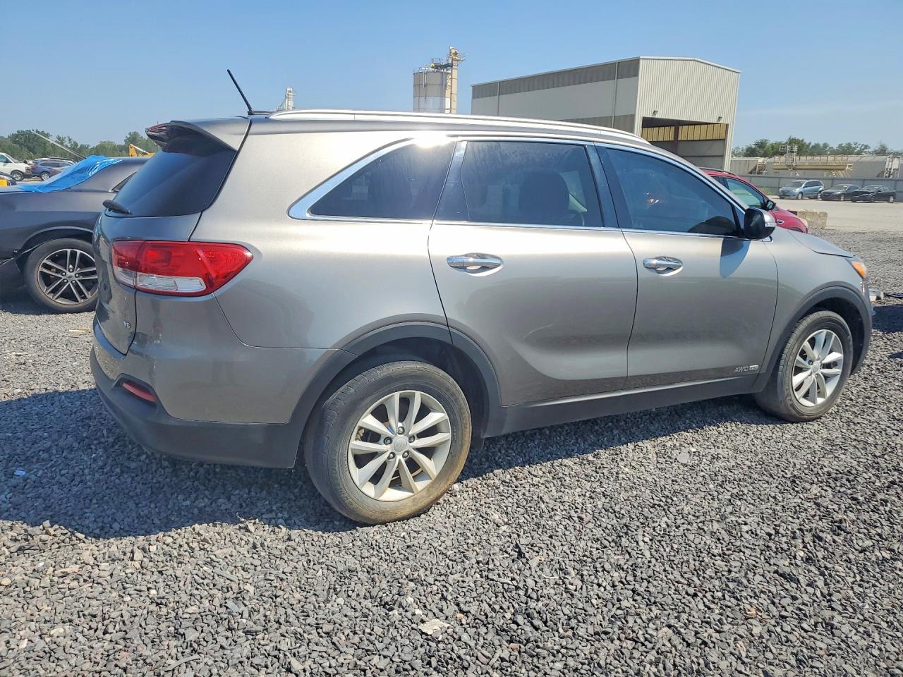 2017 KIA SORENTO LX V6 — снимка 3