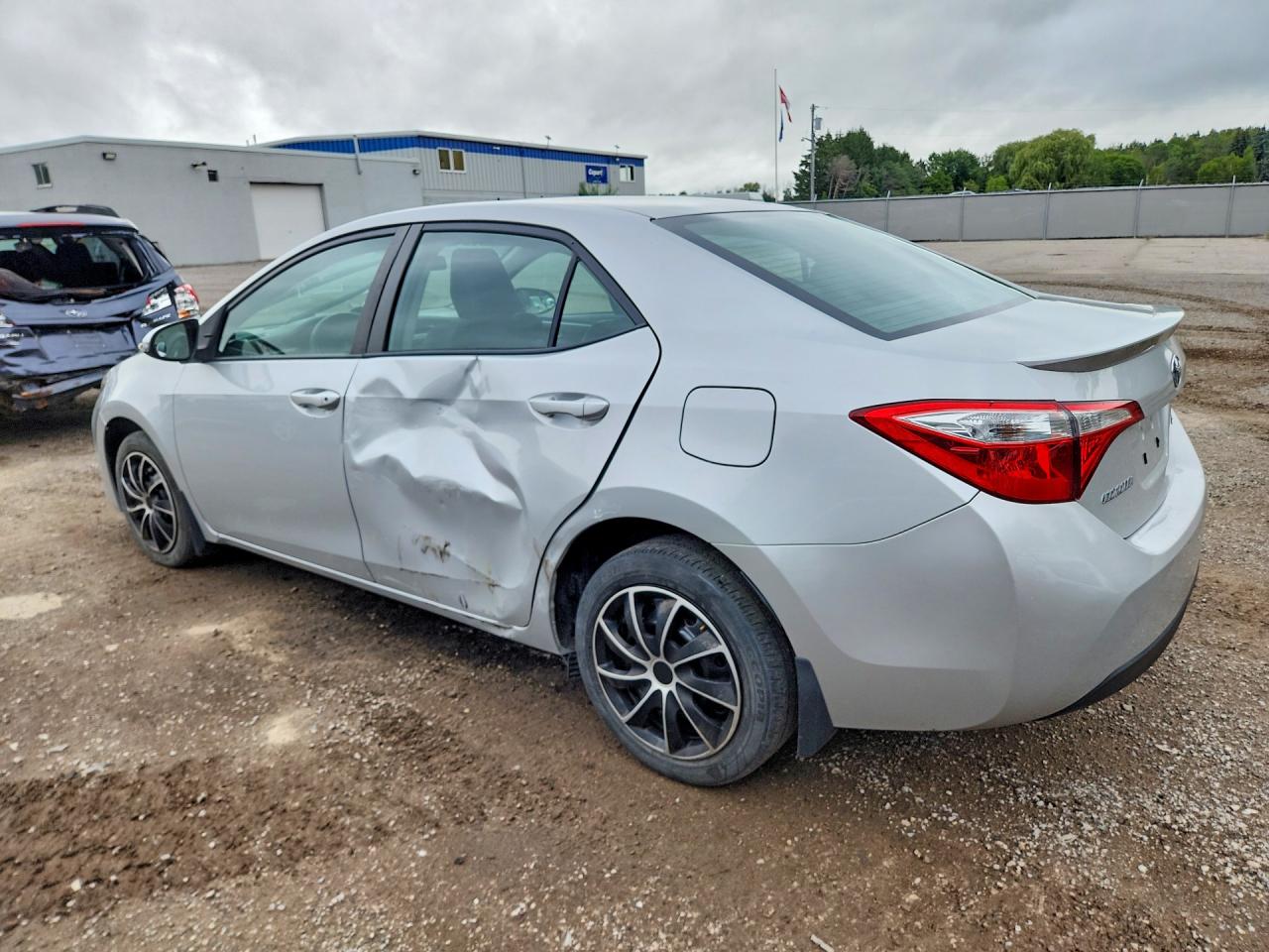 2015 TOYOTA COROLLA L — снимка 2
