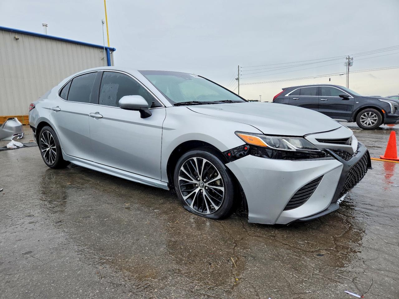 2018 TOYOTA CAMRY SE — снимка 4