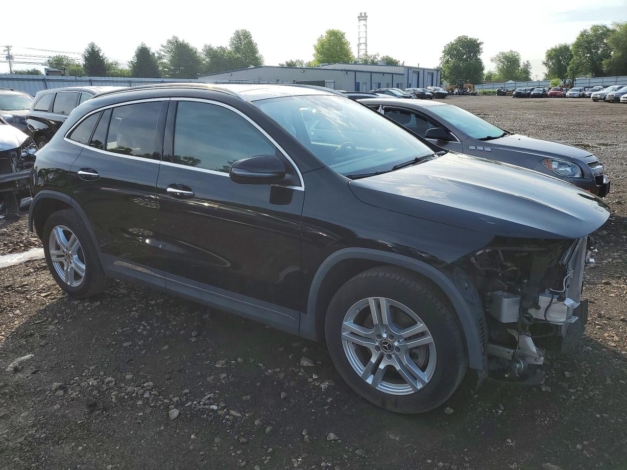 2021 MERCEDES-BENZ GLA 250 4MATIC — снимка 4