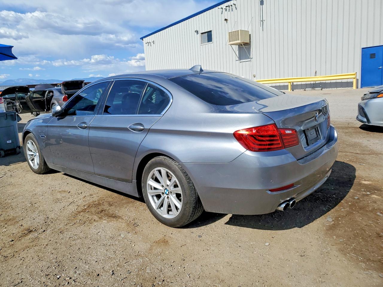 2016 BMW 528 I — снимка 2