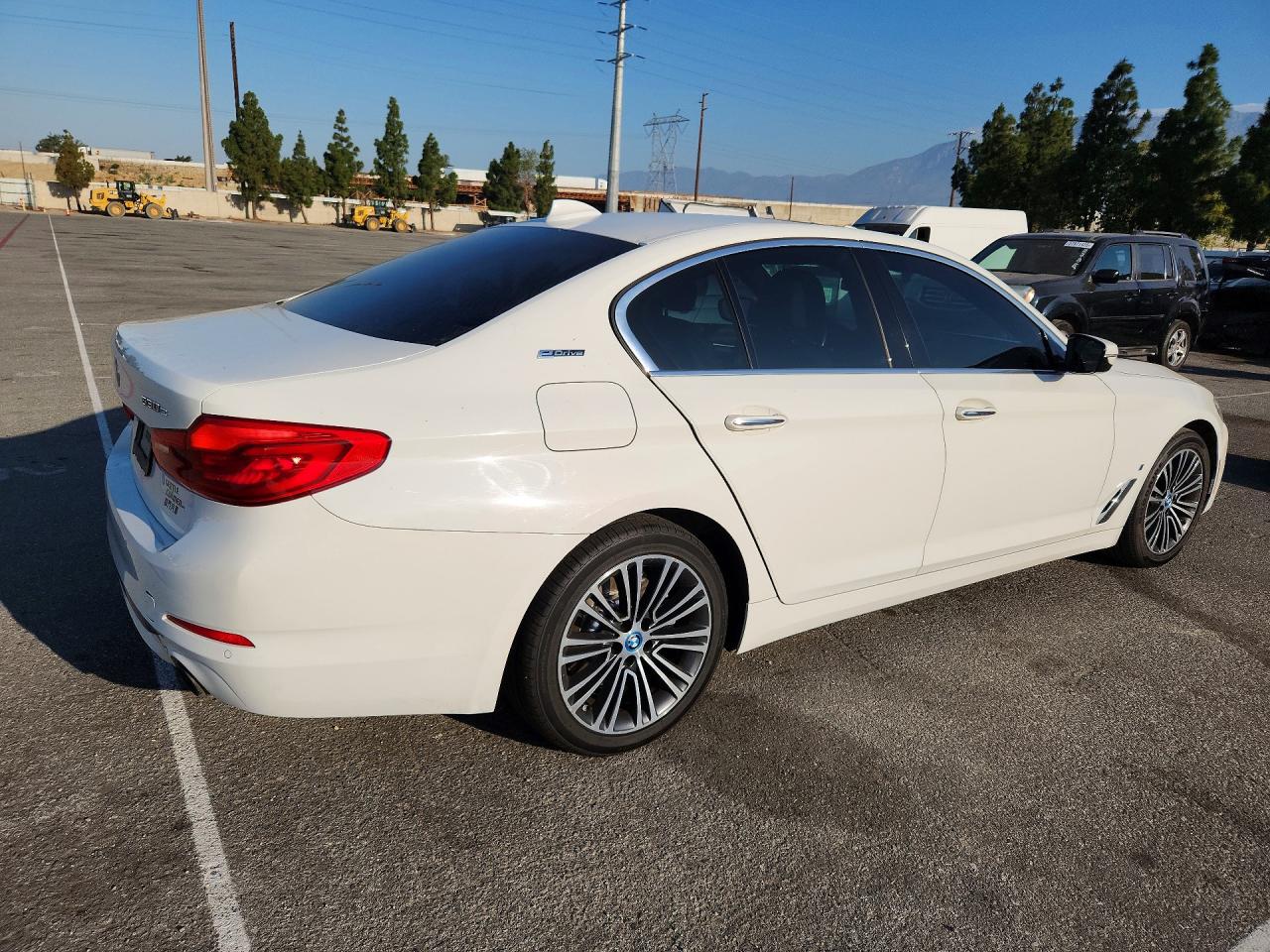 2018 BMW 530E — снимка 3