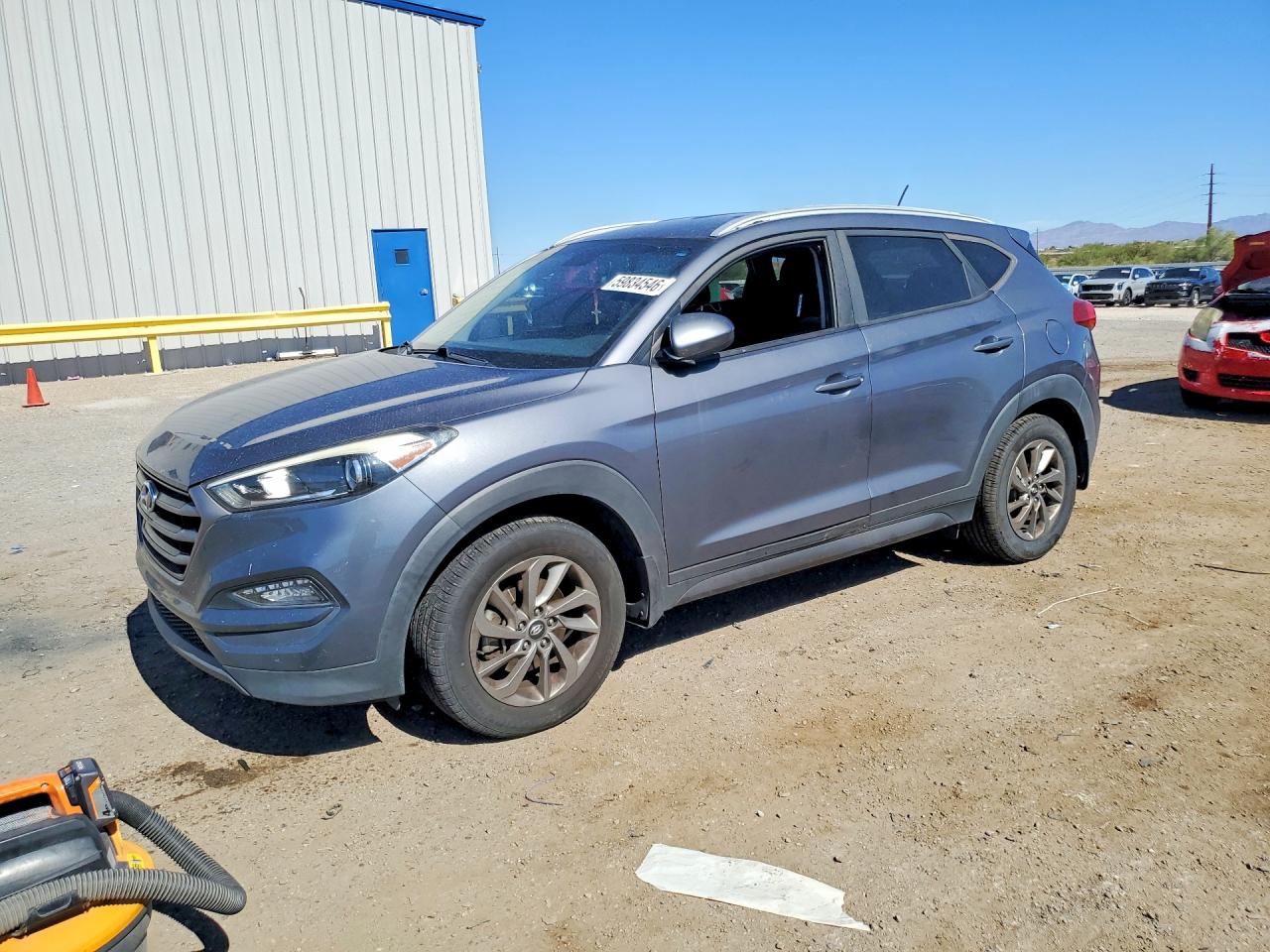 2016 HYUNDAI TUCSON SE