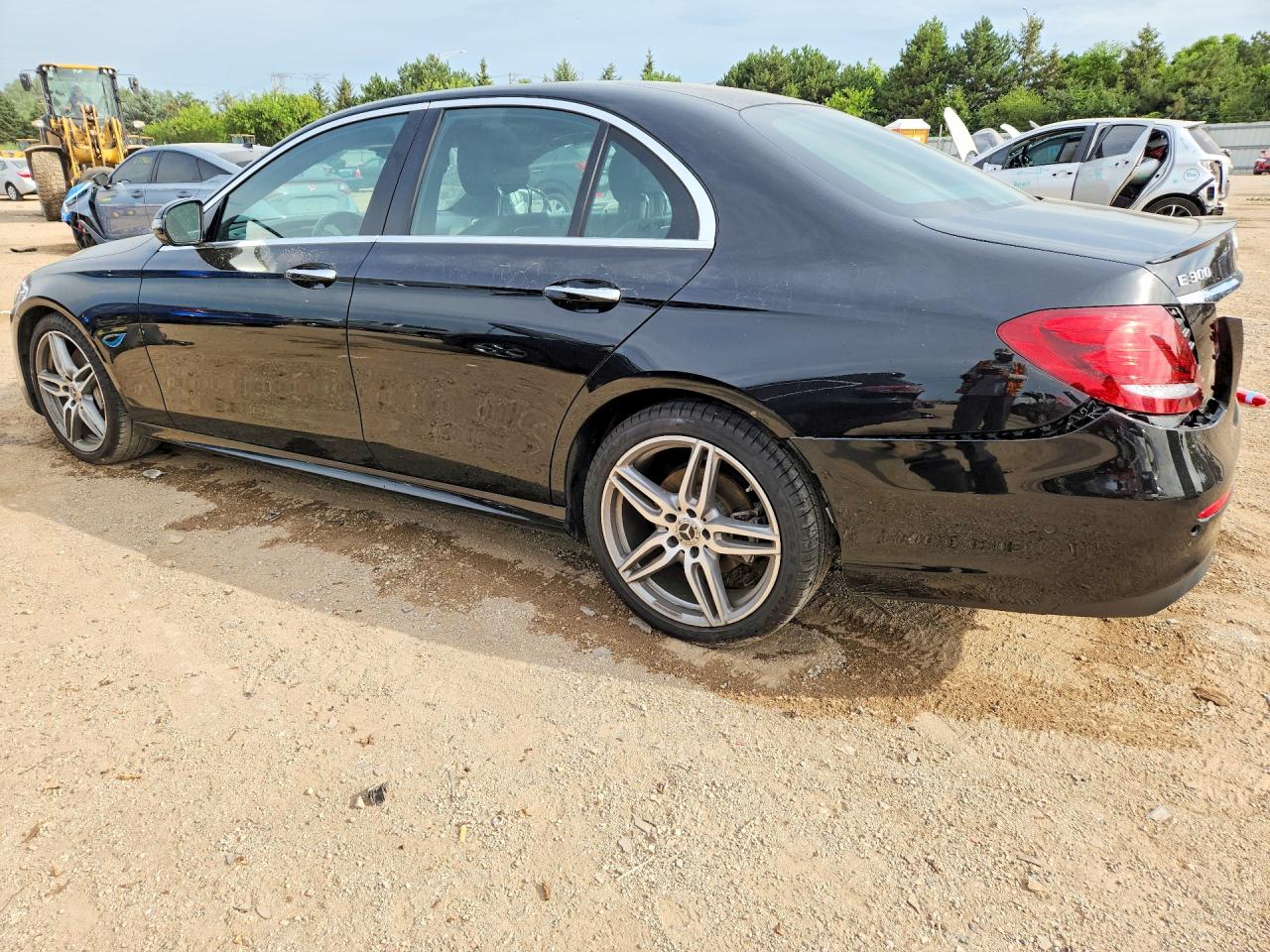 2019 MERCEDES-BENZ E 300 4MATIC — снимка 2