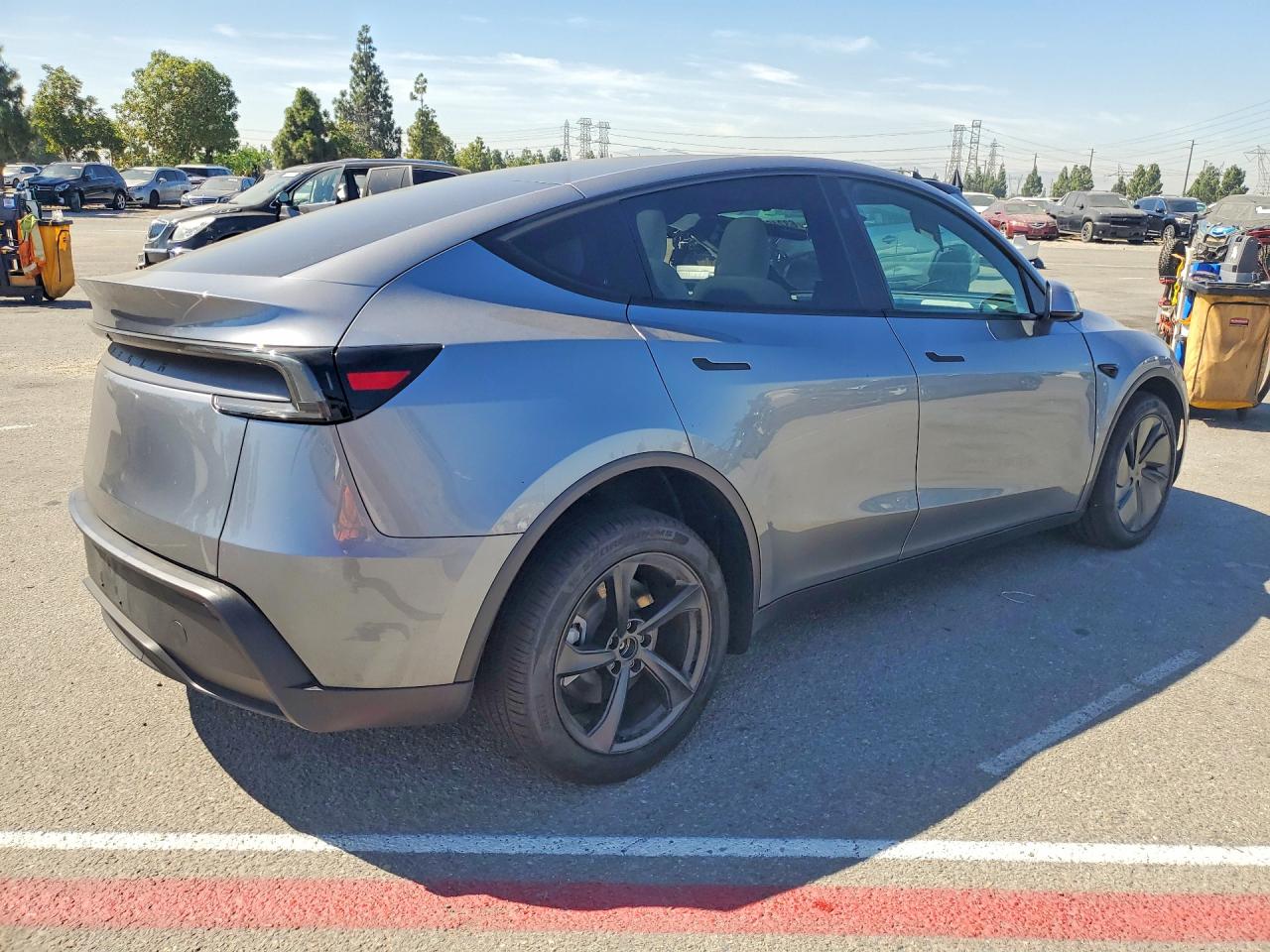 2026 TESLA MODEL Y — снимка 3
