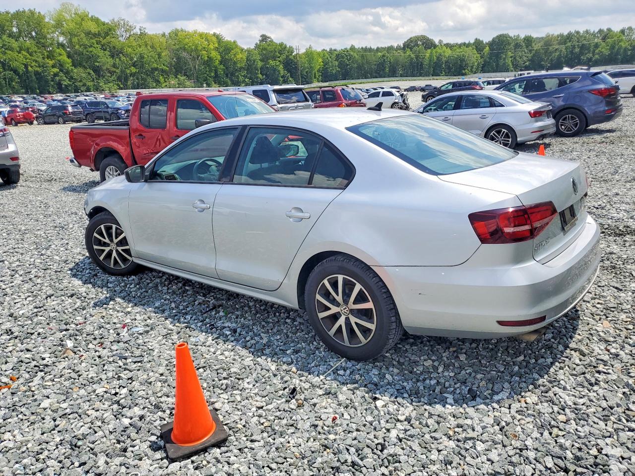 2016 VOLKSWAGEN JETTA SE — снимка 2
