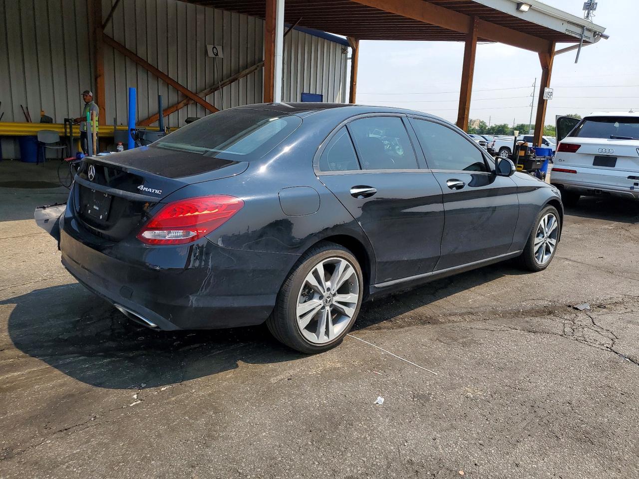 2018 MERCEDES-BENZ C 300 4MATIC — снимка 3