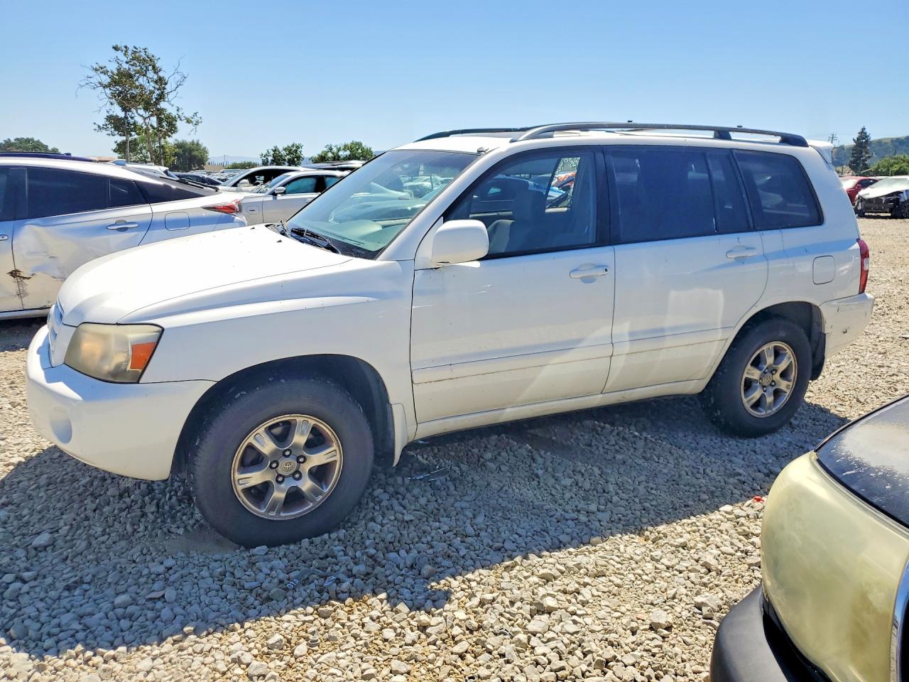 2016 TOYOTA HIGHLANDER