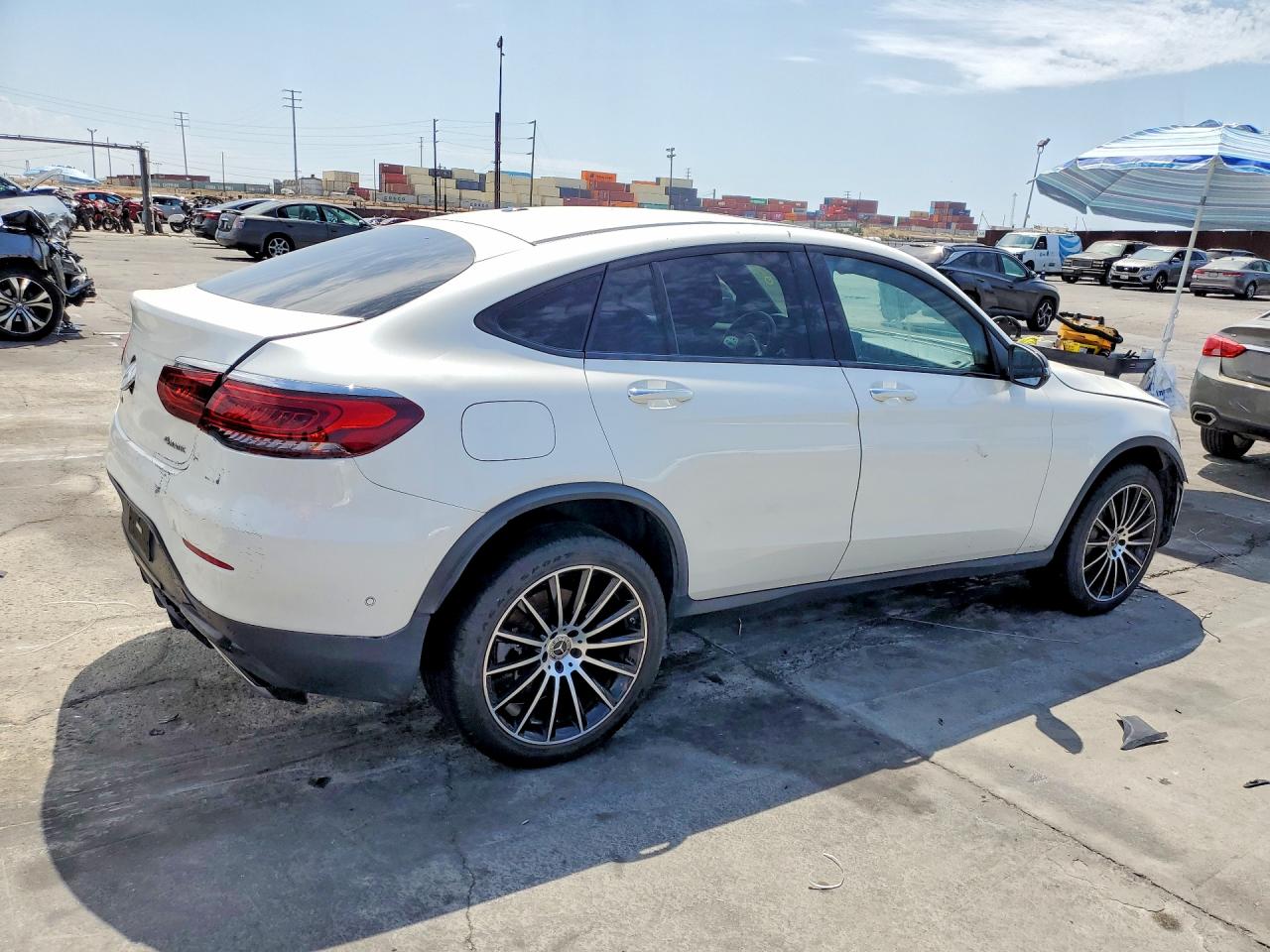 2021 MERCEDES-BENZ GLC COUPE 300 4MATIC — снимка 3