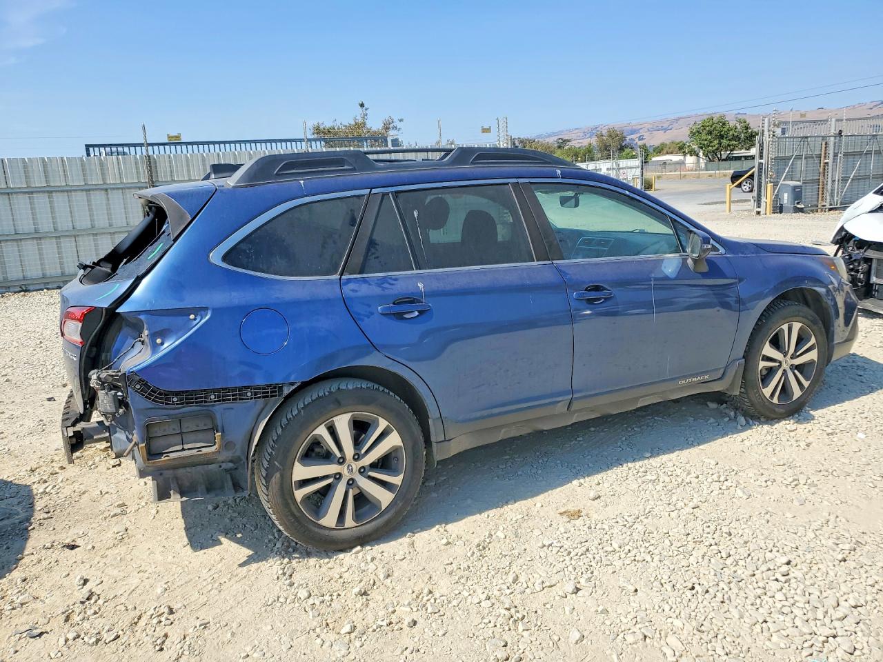 2019 SUBARU OUTBACK 2.5I LIMITED — снимка 3