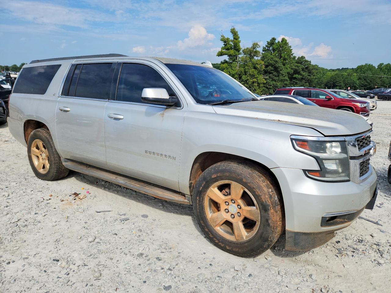 2016 CHEVROLET SUBURBAN C1500 LT — снимка 4
