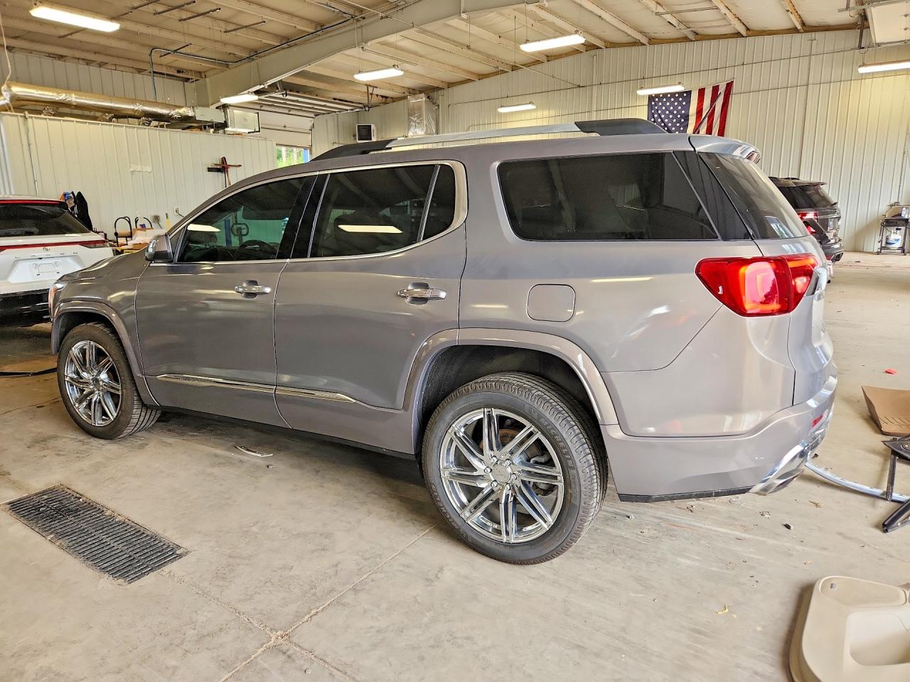 2019 GMC ACADIA DENALI — снимка 2