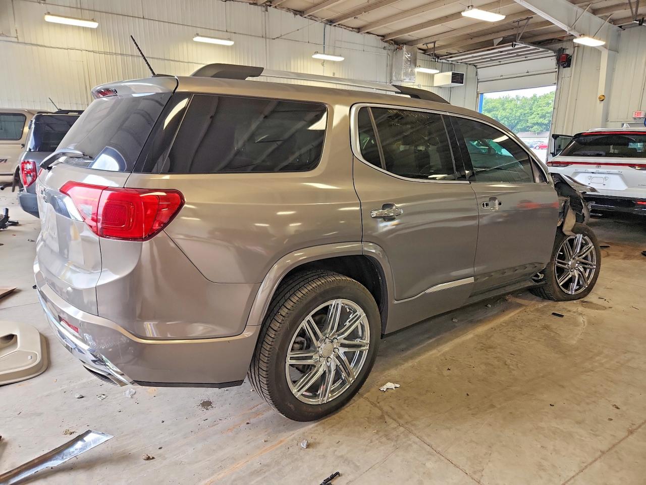 2019 GMC ACADIA DENALI — снимка 3