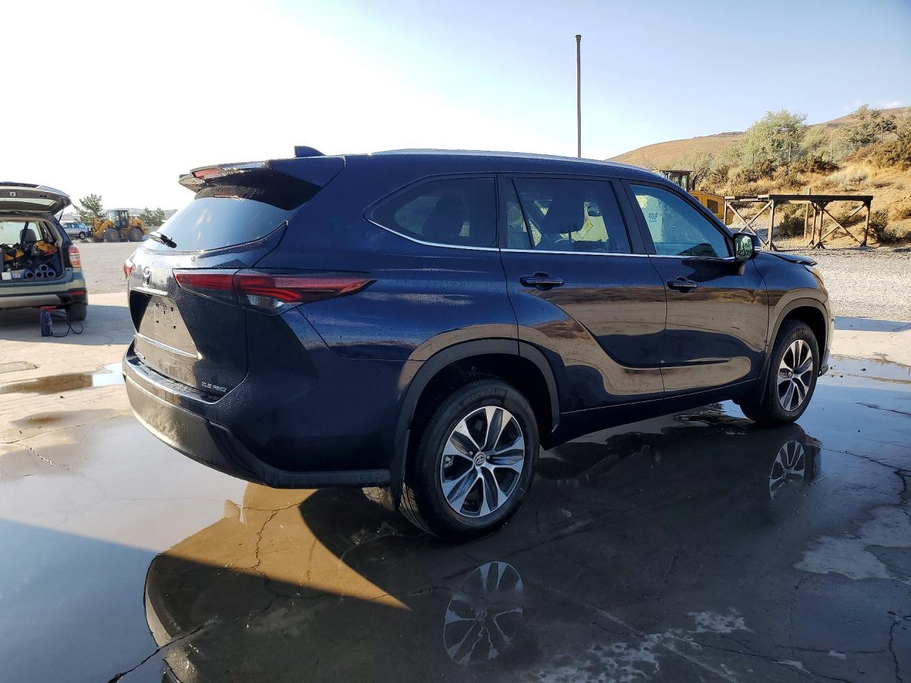 2026 TOYOTA HIGHLANDER XLE — снимка 3
