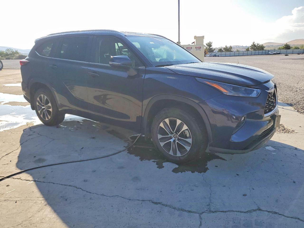 2026 TOYOTA HIGHLANDER XLE — снимка 4