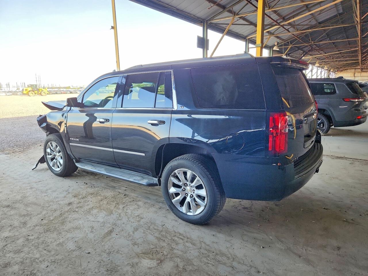 2017 CHEVROLET TAHOE C1500 LT — снимка 2